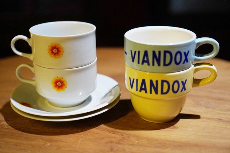 フランス VIANDOX マグカップ、ドイツ Creidlitz カップ&ソーサー、ラッセルライト Iroquois Casual China ブレッド&バタープレート
